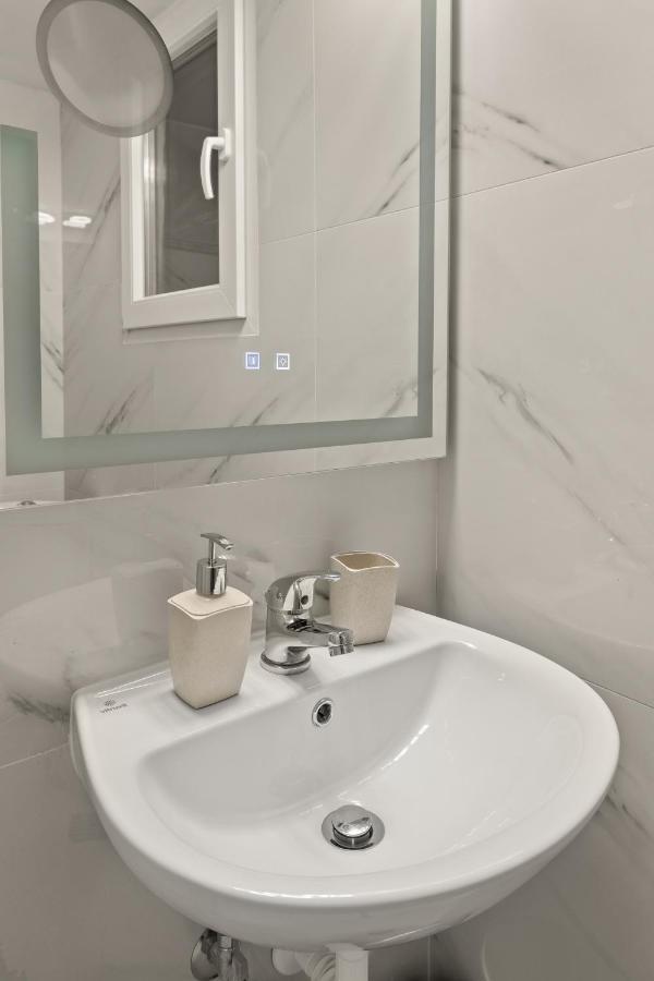 Athens Warehouse Boutique Hotel & Suites Buitenkant foto