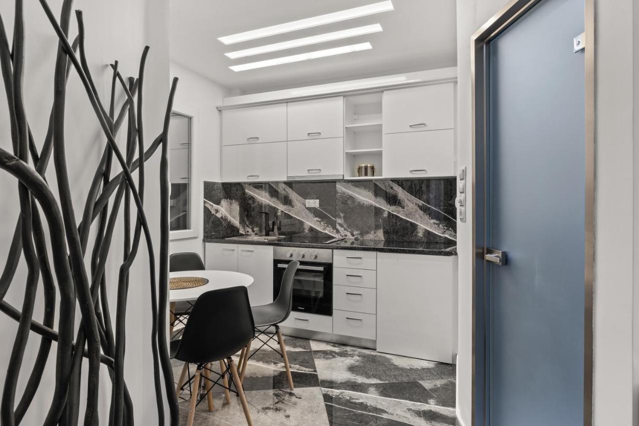 Athens Warehouse Boutique Hotel & Suites Buitenkant foto