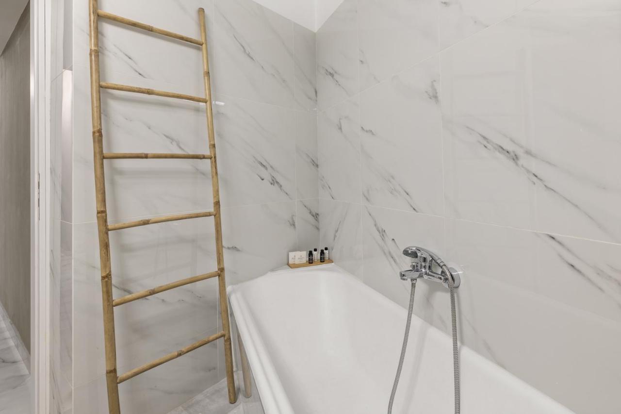 Athens Warehouse Boutique Hotel & Suites Buitenkant foto