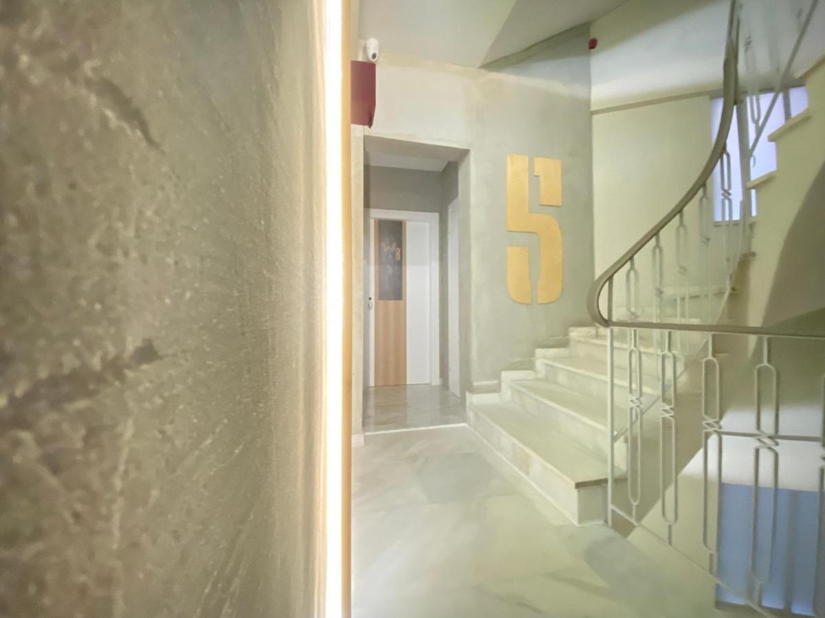 Athens Warehouse Boutique Hotel & Suites Buitenkant foto