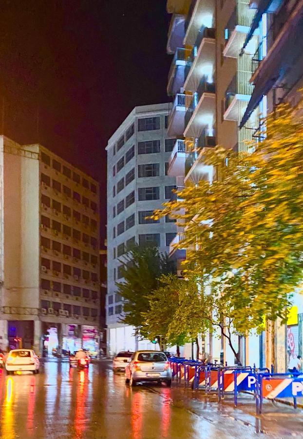 Athens Warehouse Boutique Hotel & Suites Buitenkant foto